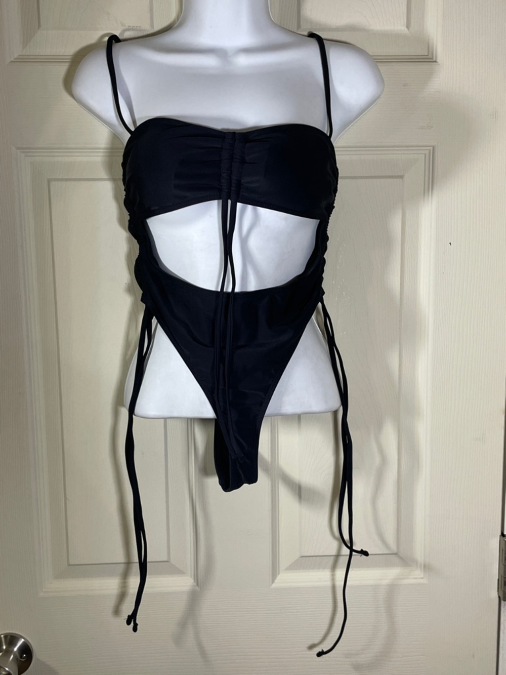 SHEIN Black Cutout One-Piece Swimsuit